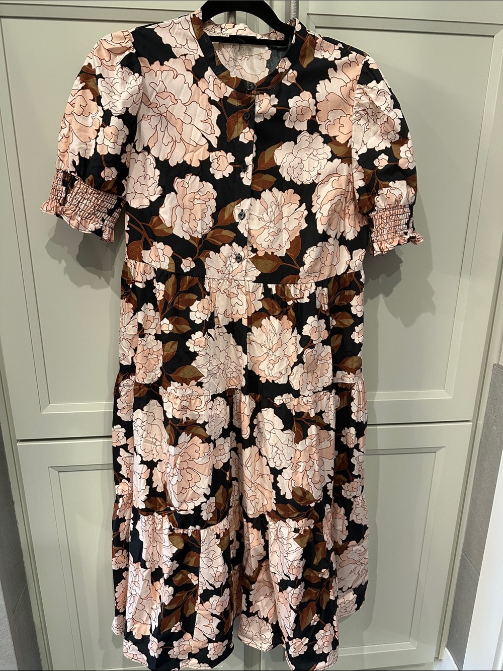 Option 1 (Highly Optimized): Who What Wear Target Floral Tiered Midi Dress M